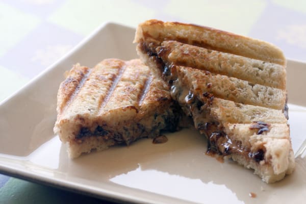 Grilled Peanut Butter and Jelly from Zestuous