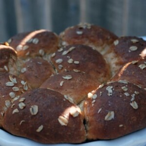 Rolls in a pie dish.