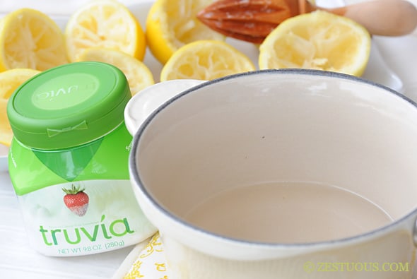 bowl of truvia simple syrup