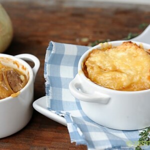 French Onion Steak Soup from Zestuous