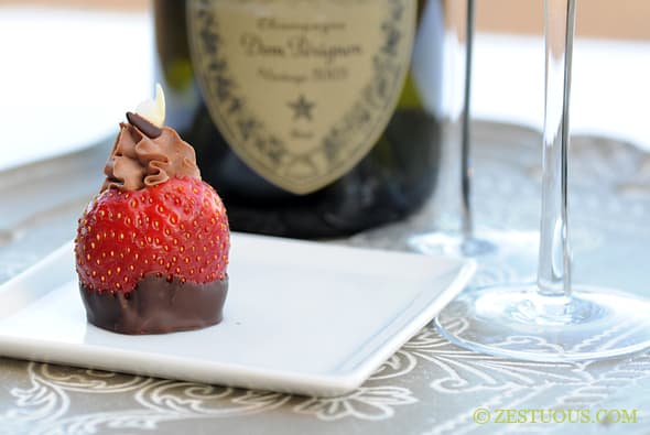 Chocolate Dipped Cheesecake Filled Strawberries from Zestuous